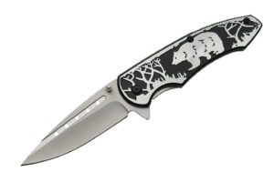 4.5" SILVER/BLACK BEAR EMBOSSED FOLDING KNIFE