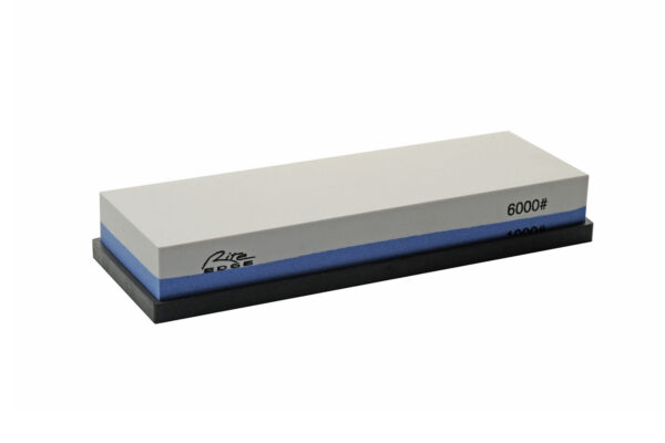 SHARPENING STONE WITH ANGLE GUIDE